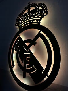 Obraz - FC Real Madrid LED nočná lampa Drevený obrázok 3D futbalový erb XL darček
